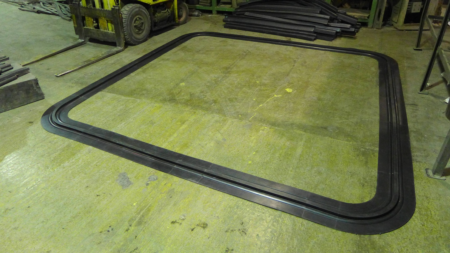 Формовые длинномерные изделия